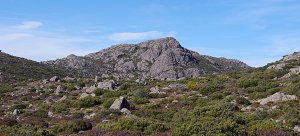 the hill at 1364 m described in the text