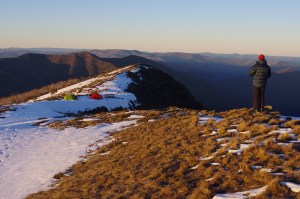 Even in late spring, the southern slopes can hold good snow, long after its burnt off on the summit ridge.